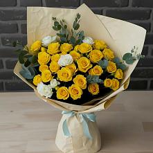 Букет цветов из:  Розы в Каменнобродской