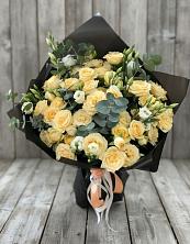 Букет цветов из:  Розы и Лизиантусы в Каменнобродской