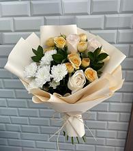 Букет цветов из:  Розы и Хризантемы в Каменнобродской