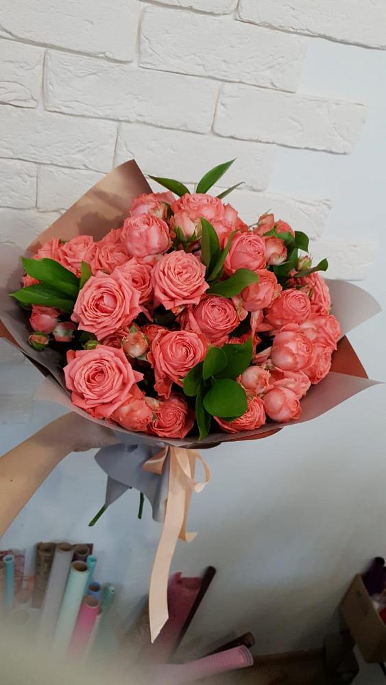 Букет цветов из: Розы в Каменнобродской