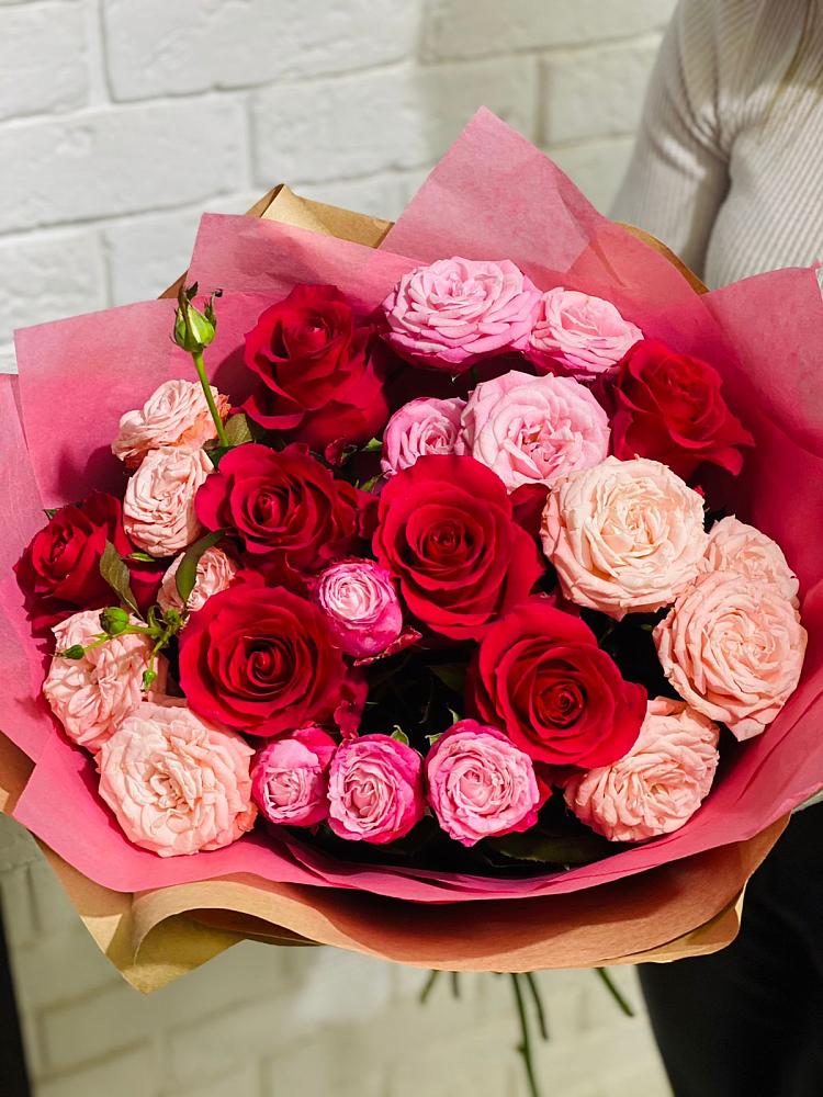 Букет цветов из: Розы в Каменнобродской