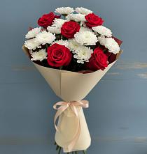 Букет цветов из:  Розы и Хризантемы в Каменнобродской