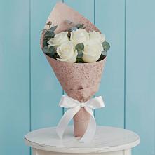 Букет цветов из:  Розы в Каменнобродской