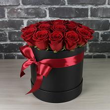 Цветочная композиция из Розы в шляпной коробке в Каменнобродской