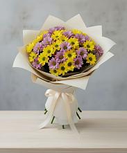 Букет цветов из:  Хризантемы #REPLACE_PRED# Каменнобродской
