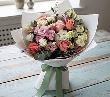 Букет цветов из:  Розы, Лизиантусы и Гвоздики в Каменнобродской