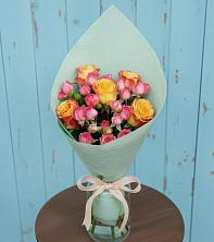 Букет цветов из:  Розы в Каменнобродской