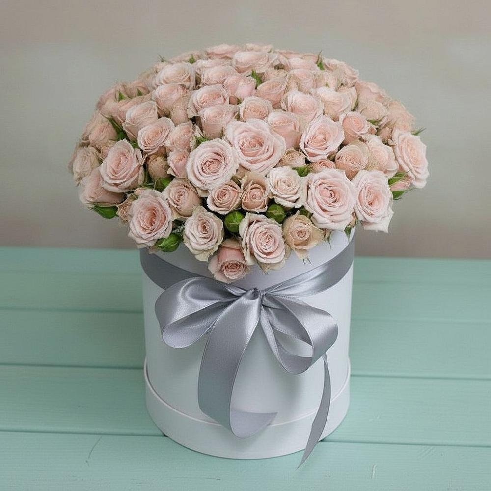 Цветочная композиция из Розы в шляпной коробке в Каменнобродской